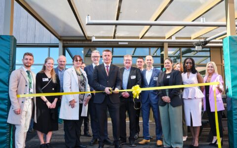 Ribbon cutting ceremony celebrates Yeoman Park Academy new build
